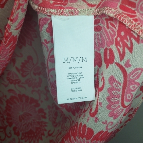 Cabi #5037 Vita Sleeveless Top Cutout Back Floral Medium Sheer - Picture 8 of 8